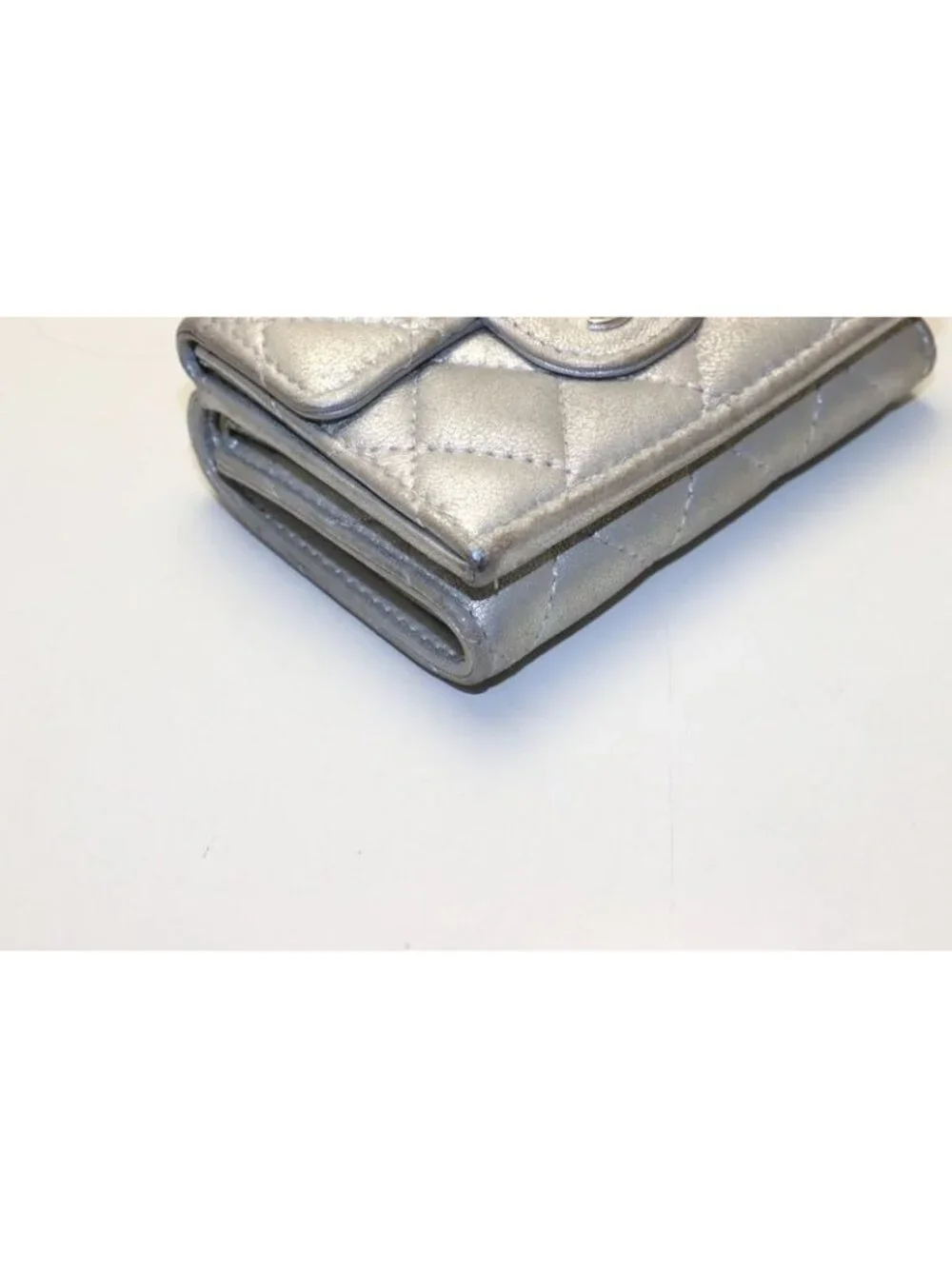 Chanel 31 Quilted Leather Trifold Wallet - Picture 6 of 10